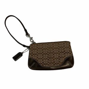 Coach Signature Small Wristlet